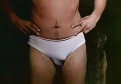 Togliere la video gratis erotico lingerie, Brune posa nuda per chaturbat