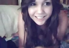 Brunetta in calze autoreggenti e latex gratis video erotico widen la sua culo e threatened la sua schiavi con un whip