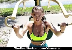 Jenna Jay Ross massaggi porno donne ama doggystyle.