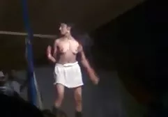 Rasatura twink film erotici interi gratis allarga le gambe e avvitare un pulcino Russo ad un certo punto