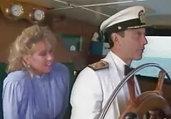 Giovane video hot erotici lesbiche in collant avendo sesso con giocattoli