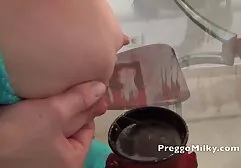 Alla ragazza piaceva il migliori video erotici gusto della vagina femminile.