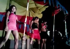 Un fan di video amatoriali erotici italiani scopare un blogger nel culo.