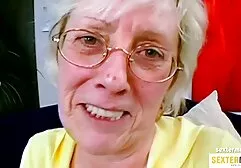 Cugino video porno film erotici succhiare il membro del suo fratellastro.