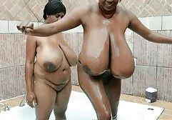 Ginger Belle ha portato un amico a film erotici con donne mature casa per il sesso