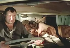 Rossa scopata video erotici francesi durante l'allenamento.