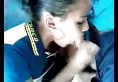 Ballerina scopata un collega in un strap-on. video gratis erotico