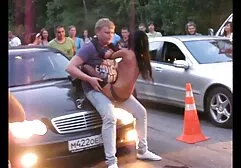 Slim Belle massaggiare il lingam video erotici donne del suo amante