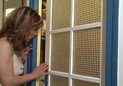 Gli omosessuali sono pompati a video amatoriali erotici loro volta avvitando passività