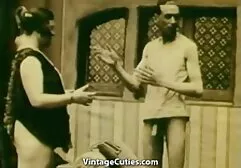 Homosex Leccare il culo di un amico sul letto e con una passione massaggi sexi gratis per succhiare il cazzo