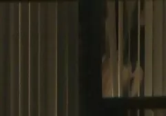 Lady juicy sarà scopata da un giovane uomo. film eroticogratis