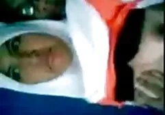 La massaggio sexi video bellezza con mollette sul seno è piena di passione della vagina nella chat erotica