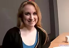 Bambola erotismo film gratis con figa pelosa soddisfare il suo con un dildo